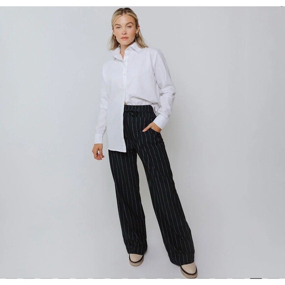 NEW Albion Womens Size Small Audrey Navy Pinstripe Lightweight Wide Leg Trouser - Picture 1 of 9